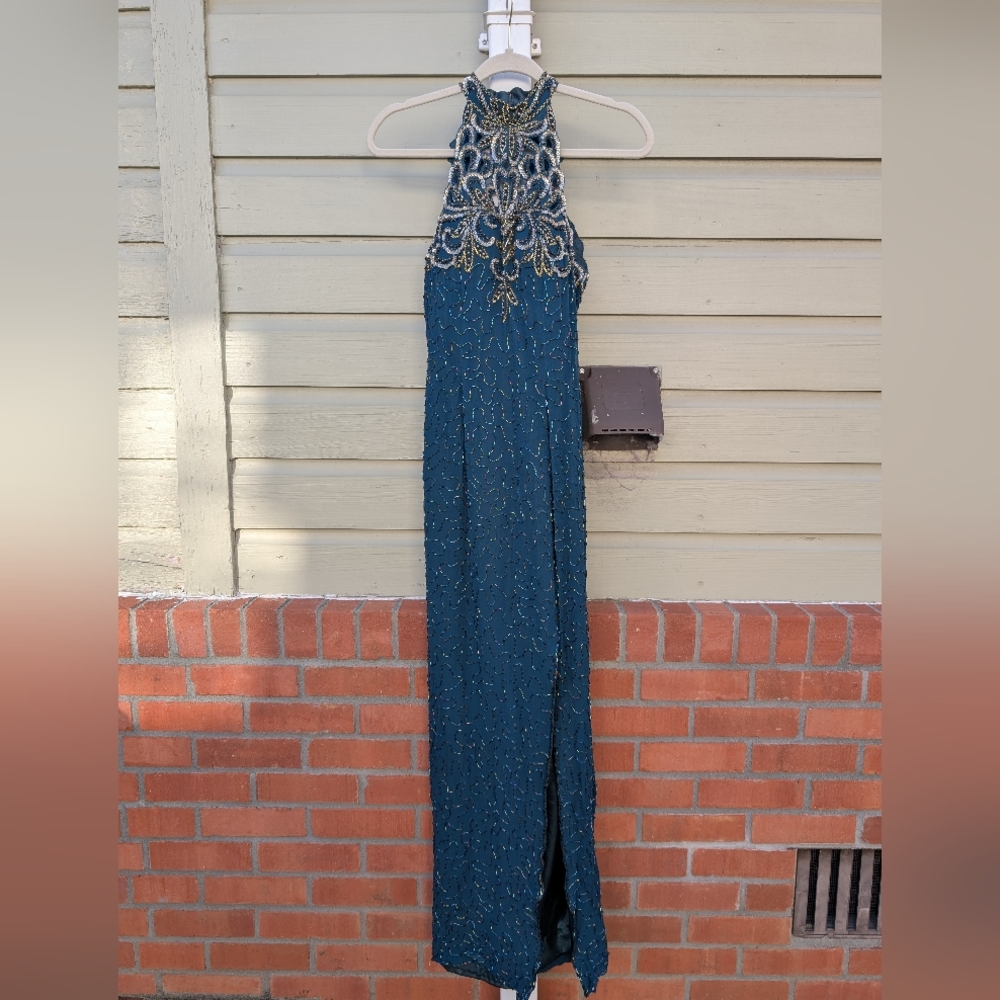 Beaded Halter-neck Formal Dress Pageant Dress